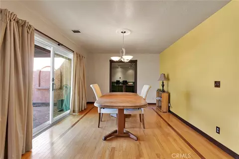 Dining - 3789 Hollister, Phelan, CA 92371 photo 2 of 5