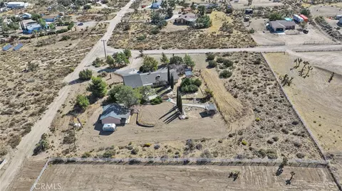 View/Area - 3789 Hollister, Phelan, CA 92371 photo 6 of 11
