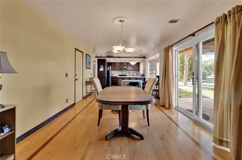 Dining - 3789 Hollister, Phelan, CA 92371 photo 5 of 5