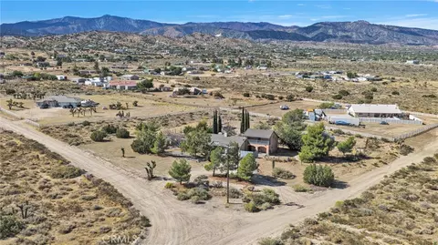 View/Area - 3789 Hollister, Phelan, CA 92371 photo 2 of 11