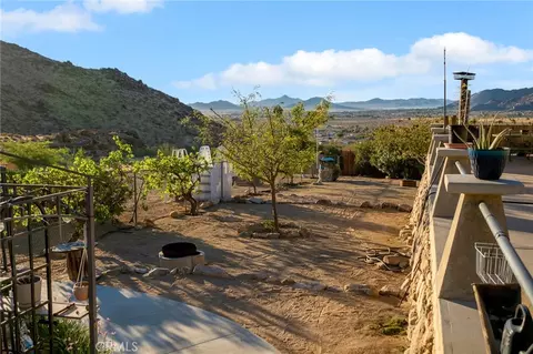 Exterior - 14824 Byron, Apple Valley, CA 92307 photo 15 of 16