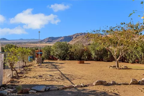 Exterior - 14824 Byron, Apple Valley, CA 92307 photo 11 of 16