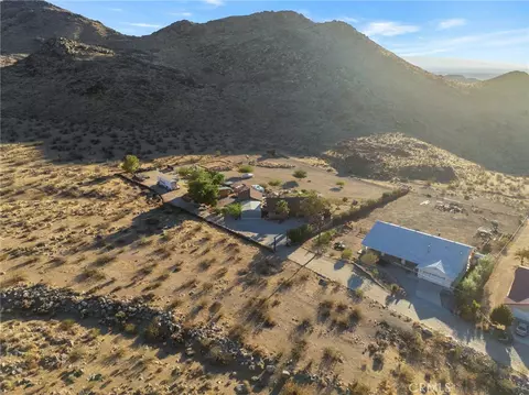 View/Area - 14824 Byron, Apple Valley, CA 92307 photo 3 of 3