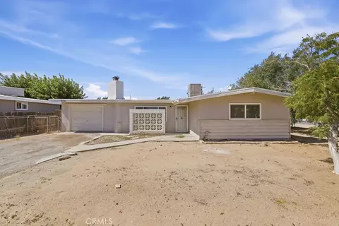 Exterior - 9390 3rd Ave, Hesperia, CA 92345 photo 1 of 4