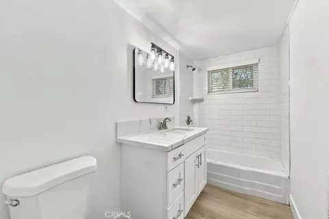 Bath - 9390 3rd Ave, Hesperia, CA 92345 photo 1 of 3
