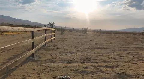 2 Akron, Lucerne Valley, CA 92356 photo 4