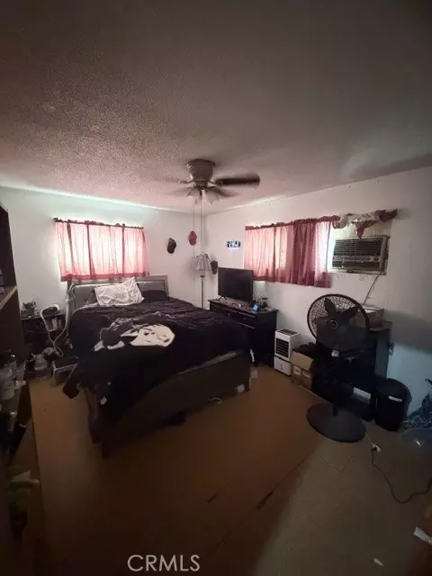 Bedroom - 18250 Delicious St, Adelanto, CA 92301 photo 1 of 2