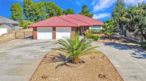 13355 Stoneridge Dr, Victorville, CA 92395