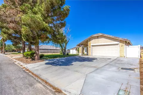 Exterior - 14742 Rivers Edge Rd, Helendale, CA 92342 photo 3 of 6
