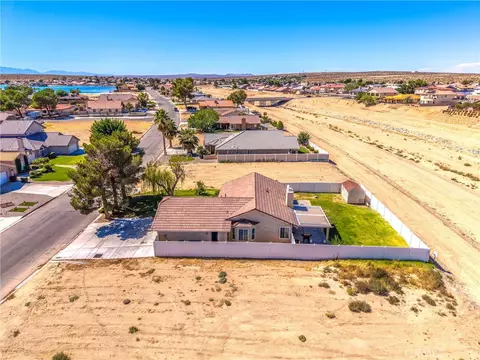 View/Area - 14742 Rivers Edge Rd, Helendale, CA 92342 photo 8 of 9