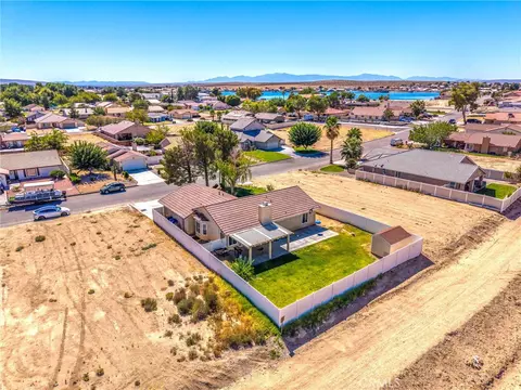 View/Area - 14742 Rivers Edge Rd, Helendale, CA 92342 photo 7 of 9