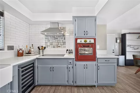 Kitchen - 20401 Stanford Ave, Riverside, CA 92507 photo 3 of 4