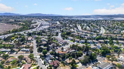 View/Area - 20401 Stanford Ave, Riverside, CA 92507 photo 3 of 5