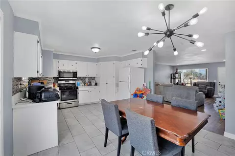 Other - 11425 Kiowa Rd, Apple Valley, CA 92308 photo 5 of 18