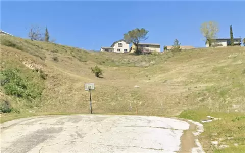 42623 Cutwood, Lake Elizabeth, CA 93532