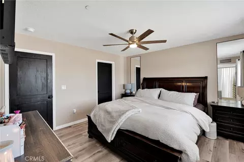 Bedroom - 9357 Jacaranda Ave, Hesperia, CA 92345 photo 2 of 5