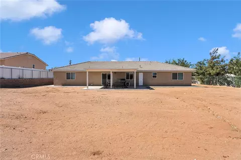 Exterior - 9357 Jacaranda Ave, Hesperia, CA 92345 photo 5 of 7