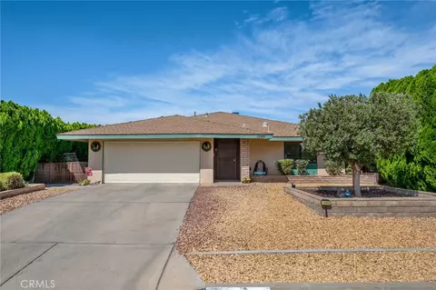 12950 Rolling Ridge Dr, Victorville, CA 92395