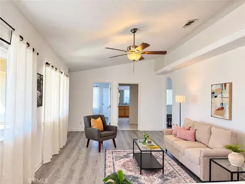 Living - 9352 Cedar St, Phelan, CA 92371 photo 1 of 5