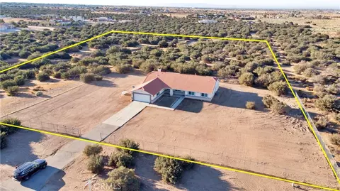 View/Area - 9352 Cedar St, Phelan, CA 92371 photo 5 of 5