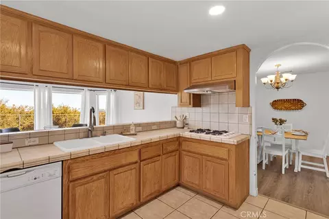Kitchen - 9352 Cedar St, Phelan, CA 92371 photo 2 of 3