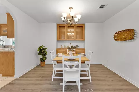 Dining - 9352 Cedar St, Phelan, CA 92371 photo 2 of 2