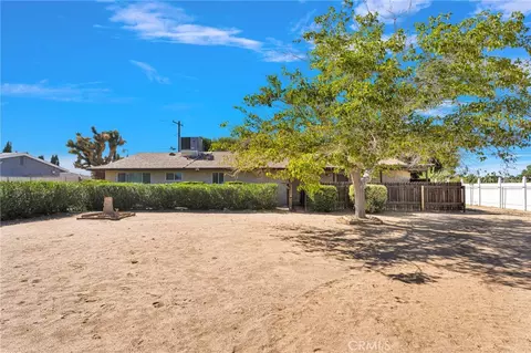 Exterior - 11919 11th, Hesperia, CA 92345 photo 6 of 7