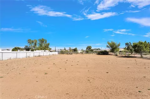 Exterior - 11919 11th, Hesperia, CA 92345 photo 5 of 7