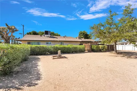 Exterior - 11919 11th, Hesperia, CA 92345 photo 7 of 7