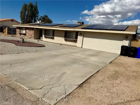 Exterior - 21064 Sioux, Apple Valley, CA 92308 photo 3 of 4