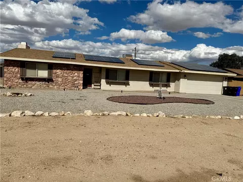 Exterior - 21064 Sioux, Apple Valley, CA 92308 photo 2 of 4