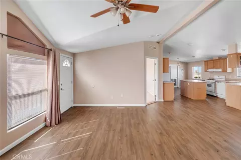 12945 Smith Rd, Phelan, CA 92371 photo 8