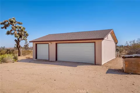 12945 Smith Rd, Phelan, CA 92371 photo 29