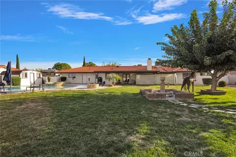 Exterior - 20360 Ituma, Apple Valley, CA 92308 photo 12 of 17