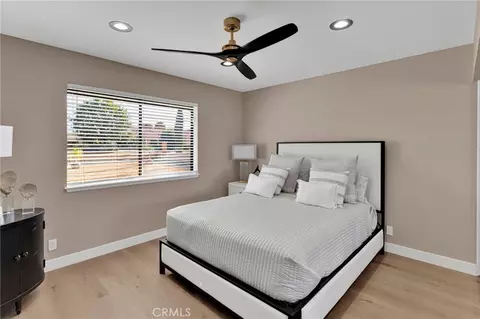 Bedroom - 20360 Ituma, Apple Valley, CA 92308 photo 8 of 10