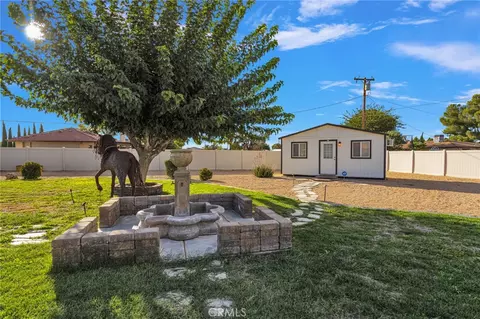 Exterior - 20360 Ituma, Apple Valley, CA 92308 photo 10 of 17