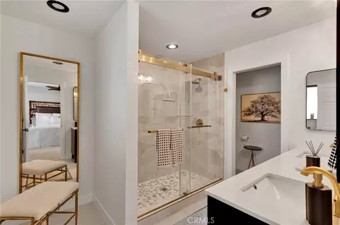 Bath - 20360 Ituma, Apple Valley, CA 92308 photo 1 of 8