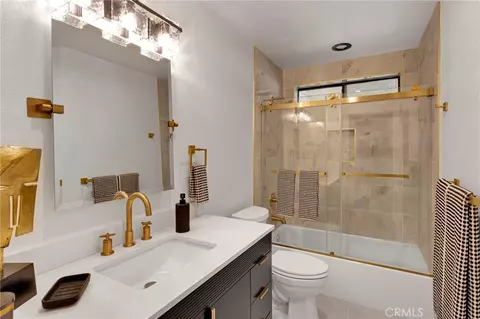 Bath - 20360 Ituma, Apple Valley, CA 92308 photo 5 of 8