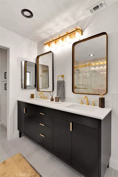 Bath - 20360 Ituma, Apple Valley, CA 92308 photo 4 of 8