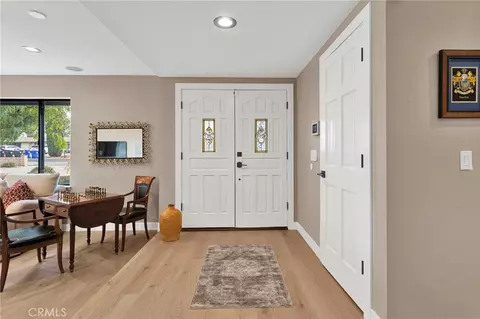 Entry Way - 20360 Ituma, Apple Valley, CA 92308 photo 1 of 5