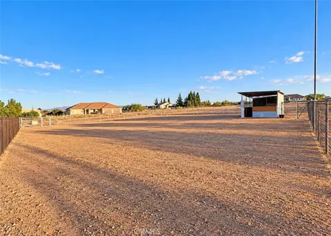 Exterior - 9275 Rattlesnake, Phelan, CA 92371 photo 6 of 7