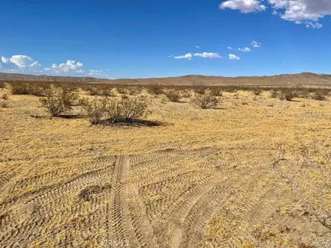0 0 Emerald Rd 0417-373-07, Barstow, CA 92311 photo 2