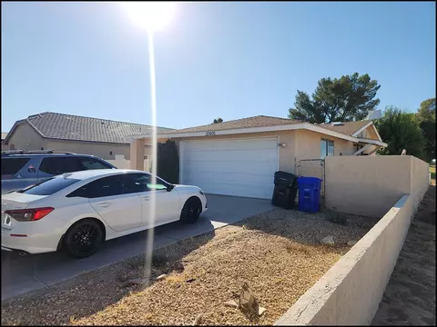 Exterior - 27400 Cloverleaf Ln, Helendale, CA 92342 photo 3 of 5