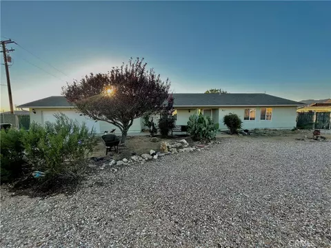 15550 Desert Star, Apple Valley, CA 92307