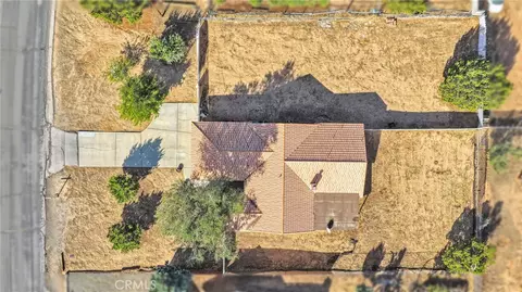 View/Area - 18146 Orange, Hesperia, CA 92345 photo 10 of 11