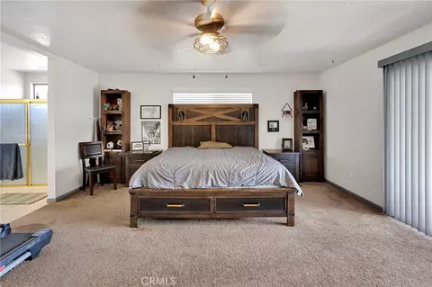 Bedroom - 18146 Orange, Hesperia, CA 92345 photo 6 of 10