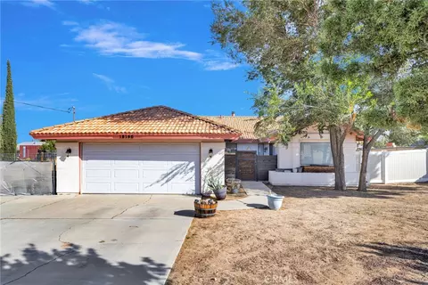 Exterior - 18146 Orange, Hesperia, CA 92345 photo 2 of 9