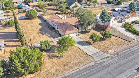 View/Area - 18146 Orange, Hesperia, CA 92345 photo 4 of 11