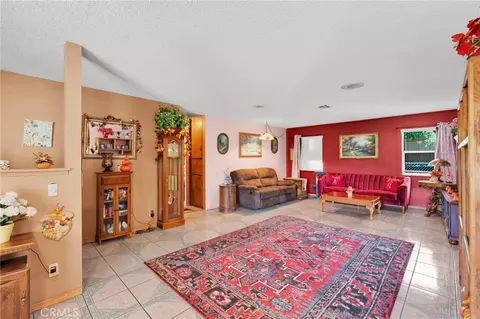 Other - 16167 Chestnut, Hesperia, CA 92345 photo 2 of 9
