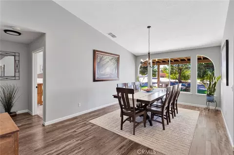 Dining - 19649 Powhatan, Apple Valley, CA 92308 photo 1 of 4